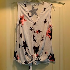 eesome White sleeveless stars top